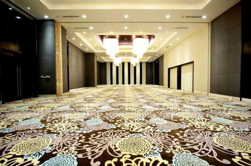 Hotel Surya Yudha Purwokerto Eksteriør bilde