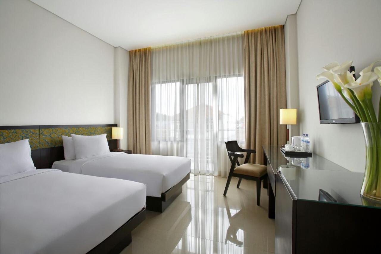 Hotel Surya Yudha Purwokerto Eksteriør bilde